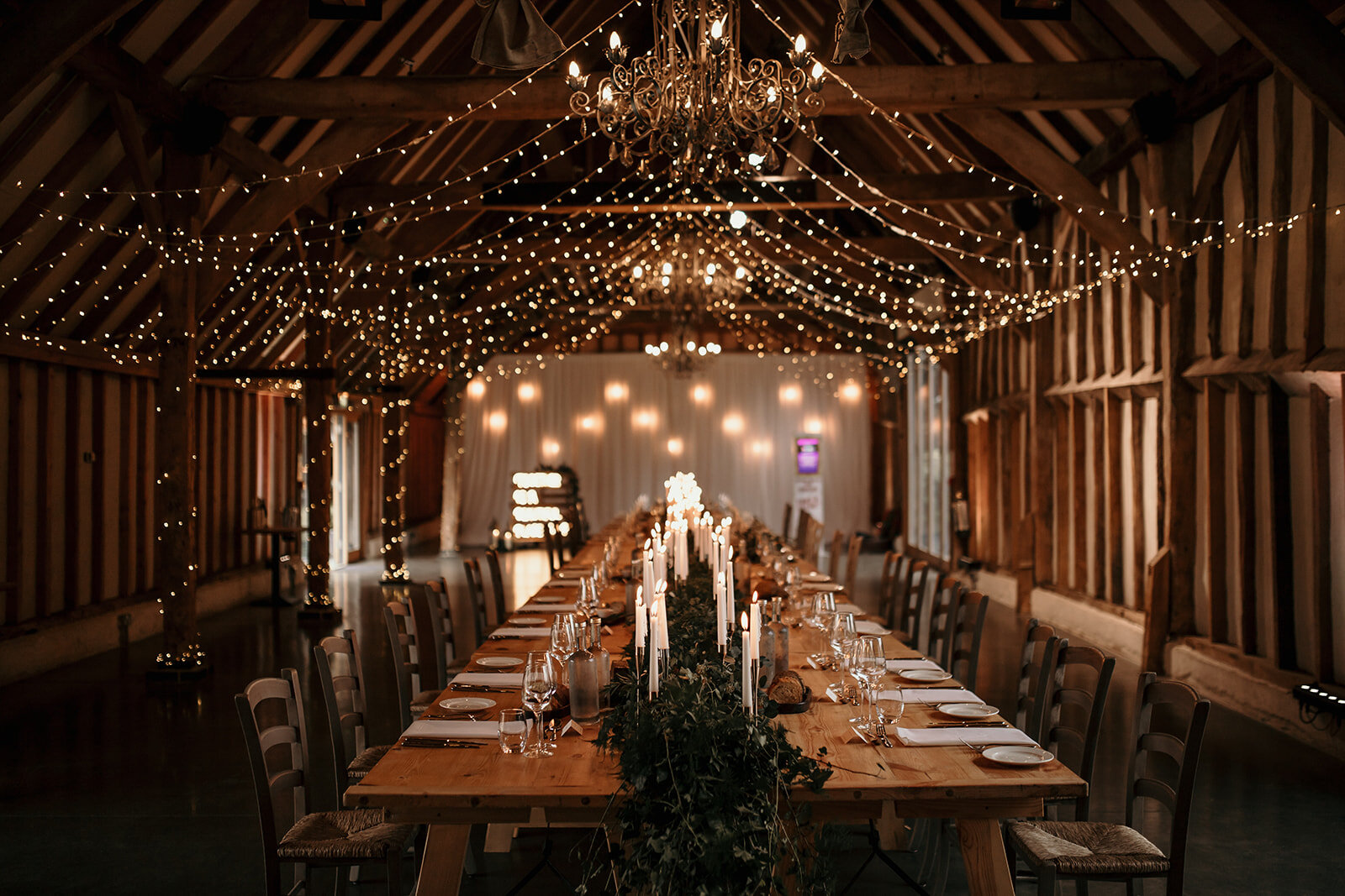 Indoor-Dining-Canopy-fairy-lights