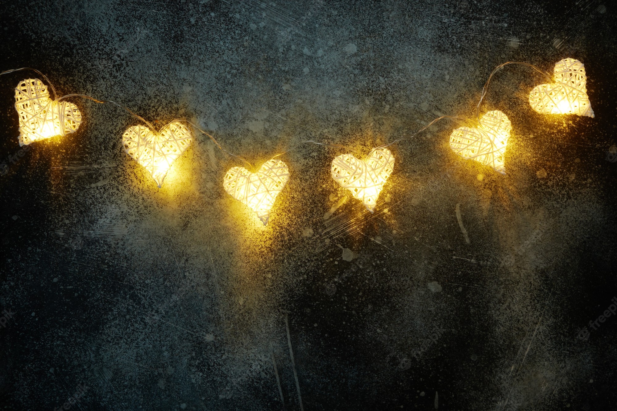 beautiful-heart-shaped-fairy-lights-glowing-dark-st-valentine